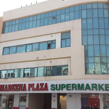 Brand New Boys Hostel 5 Min Walk From Burjuman Metro Station Exit-4 With All Brand New Furnishings & Free Facilities Dubai Exterior foto