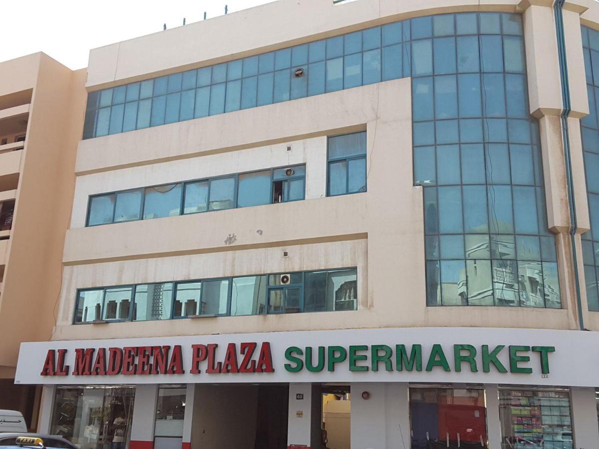 Brand New Boys Hostel 5 Min Walk From Burjuman Metro Station Exit-4 With All Brand New Furnishings & Free Facilities Dubai Exterior foto